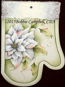 WHITE POINSETTIA MITTEN